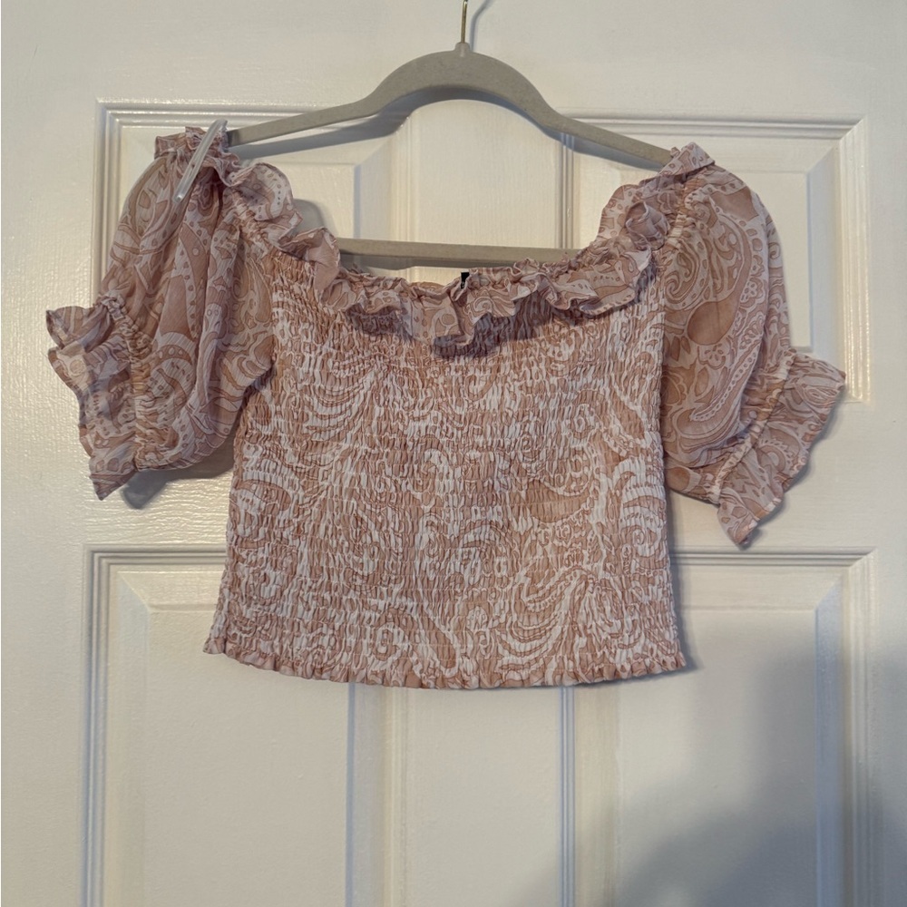 Express Blush Paisley Off-Shoulder Blouse - Picture 5 of 7